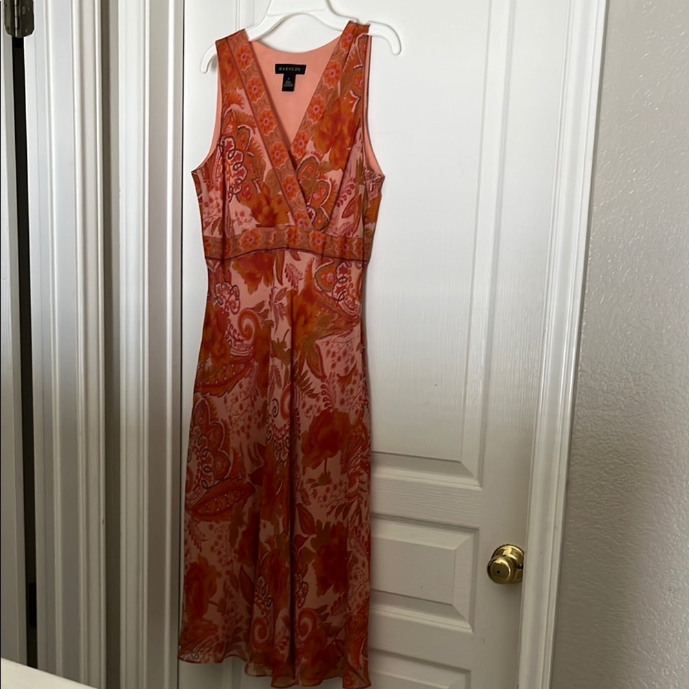 Harold’s Orange V-Neck Sleeveless Midi Sundress